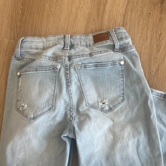 Judy Blue Natalie Distressed Boyfriend Jeans Size 3/26 Light Wash - Picture 12 of 12